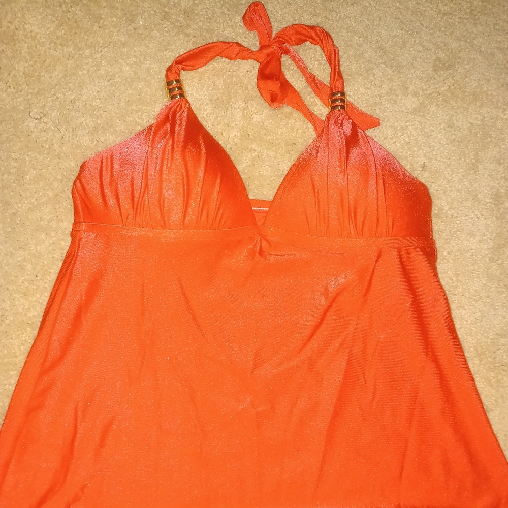 2 PIECE SWIMSUIT SIZE SMALL